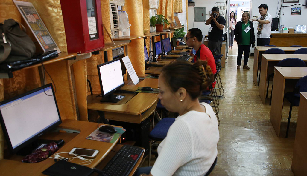 San Fernando, La Union Barangay Reading Centers - DAP